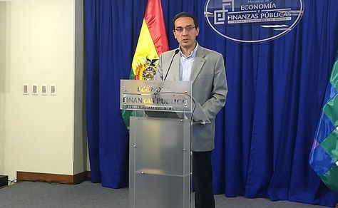 El ministro de Economía, Mario Guillén