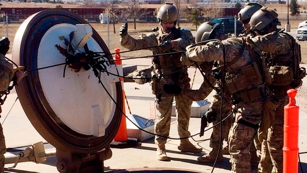 Un grupo de soldados fueron denunciados por consumir LSD en una instalación nuclear de EEUU (AP)