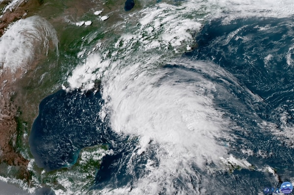 Imagen satelital del 26 de mayo (NOAA via AP)