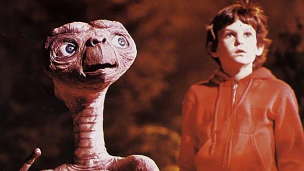 Henry Thomas se convirtió en una estrella tras el éxito de la película E.T., el extraterrestre