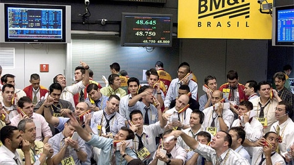 El Bovespa fue arrastrado a la baja por la caída de Petrobras
