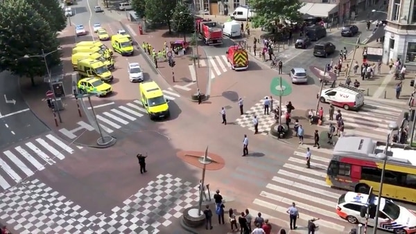 El atentado ocurrió en una de las avenidas principales de Lieja (Reuters)