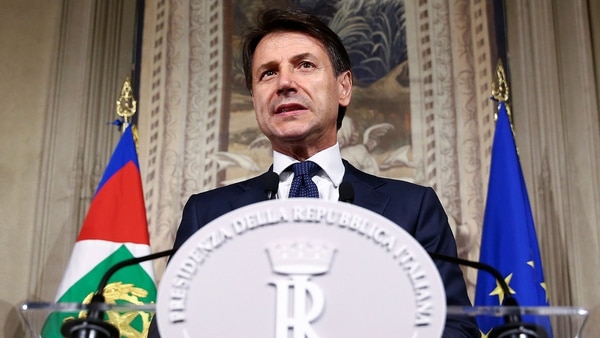En conferencia de prensa, Giuseppe Conte presentó la lista de ministros (Reuters)