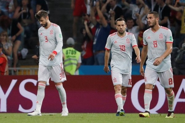 España empató ante Portugal a pocos minutos del final (REUTERS/Carlos Barria)