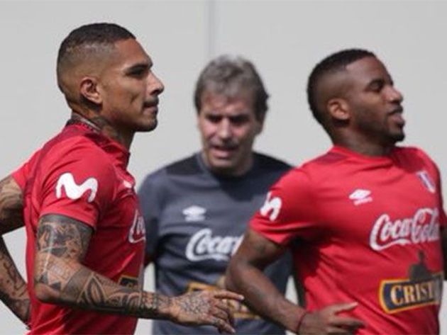 Perú cumplió su última práctica de cara al decisivo duelo con Francia Perú cumplió su última práctica de cara al decisivo duelo con Francia