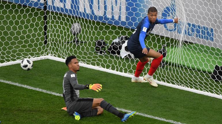 Perú Vs. Francia. | AFP