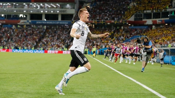 Toni Kroos le dio la victoria a Alemania ante Suecia en la agonía del partido