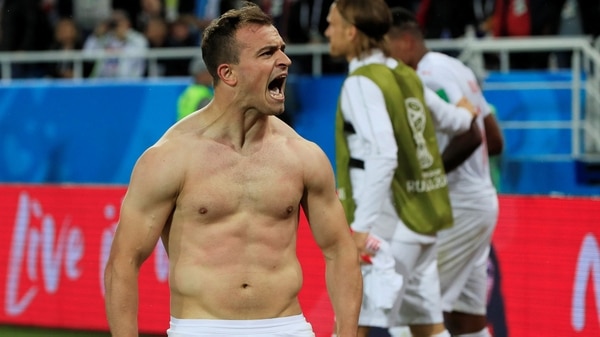 Xherdan Shaqiri marcó el gol del triunfo de Suiza ante Serbia (REUTERS/Gonzalo Fuentes)
