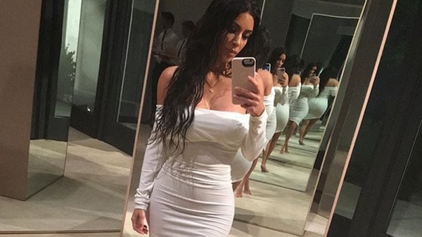 Kim Kardashian publicó su libro de selfies, Selfish en el 2015