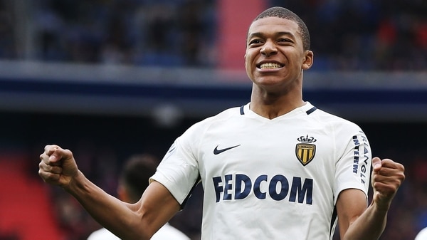 Kylian Mbappé dio sus primeros pasos en el AS Mónaco (AFP)