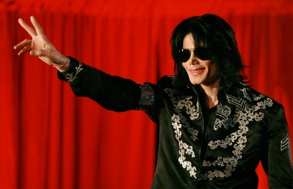 Michael Jackson en una foto tomada en Londres el 5 de marzo de 2009 (AFP/Archivos – Carl DE SOUZA)