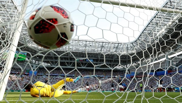 Postal del gol de Ángel Di María para la selección argentina ante Francia