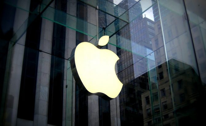 Ex empleado de Apple acusado de espionaje corporativo podría enfrentar hasta 10 años de prisión