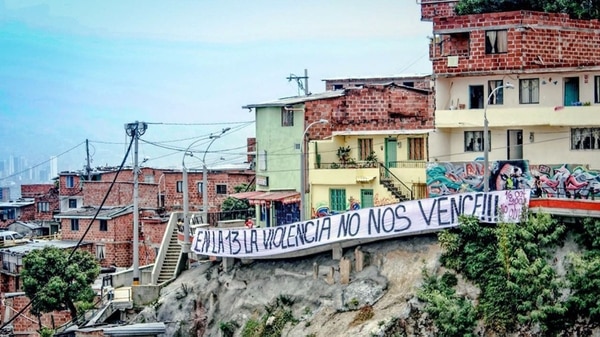 Este domingo fueron asesinados tres jóvenes en la Comuna 13 de Medellín.