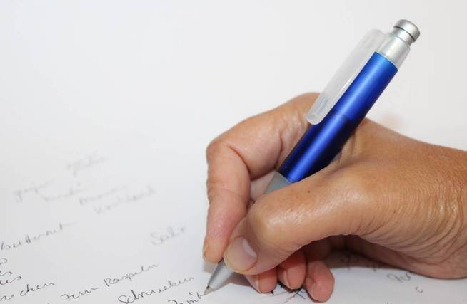 Una lista a mano puede ser un buen principio. (Pixabay)