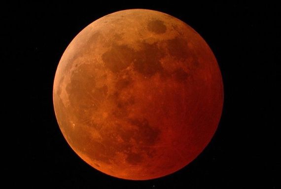 nasa40-bloodmoon