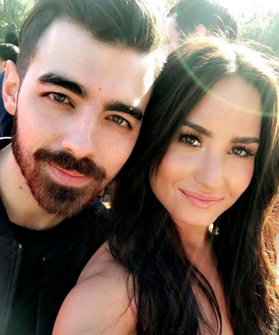 Joe Jonas, Demi Lovato, Instagram