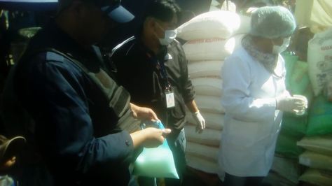 Operativo sorpresa en la Plaza de Granos de Quillacollo.