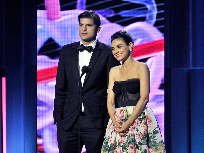Mila Kunis y Ashton Kutcher Mila Kunis y Ashton Kutcher