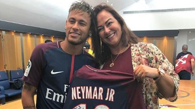 La madre de Neymar salió en defensa de su hijo por sus palabras