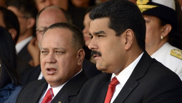 Diosdado Cabello y Nicolás Maduro