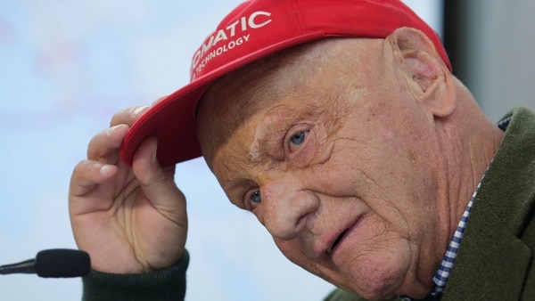 Niki Lauda sufrió una neumonía severa durante sus vacaciones y fue internado de urgencia (Reuters)