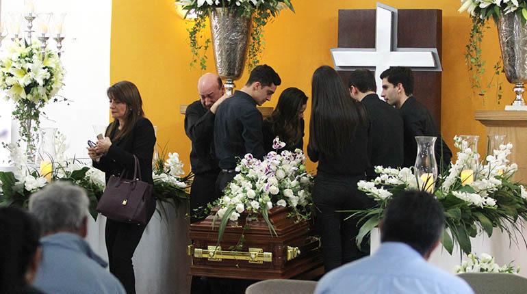 El velatorio de Carlos Chávez, ayer. | MARKA REGISTRADA