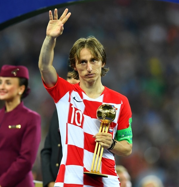 Modric recibió el premio al mejor jugador de Mundial (Reuters)