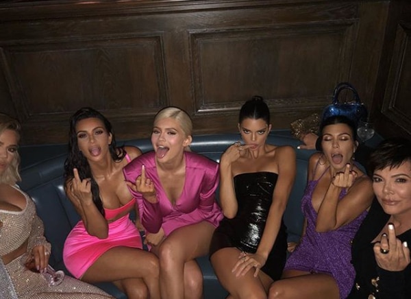 Kanye West reveló que le gustaría tener relaciones sexuales con todas las hermanas Kardashian