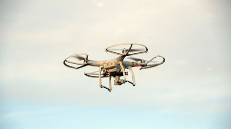 Dron en el cielo paceño. Foto: Pedro Laguna