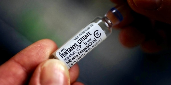 El fentanilo es un analgésico de tipo opioide treinta veces más potente que la heroína y al menos ochenta veces más poderoso que la morfina