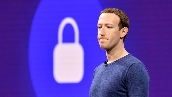 El director ejecutivo y fundador de Facebook, Mark Zuckerberg, durante una convención en San José (California) (AFP)