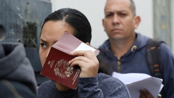 Cada vez es más difícil obtener el pasaporte en Venezuela.