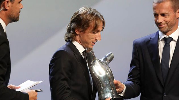 modric el gran ganador de la noche, cristiano el gran ausente modric el gran ganador de la noche, cristiano el gran ausente