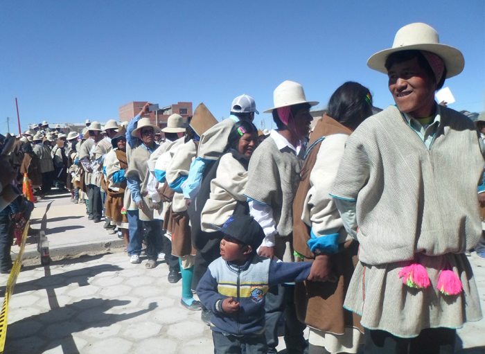 LA MILENARIA NACIÓN INDÍGENA URU CHIPAYA, UNO DE LOS 36 PUEBLOS ORIGINARIOS DE BOLIVIA ELIGIERON EN 2017 A SUS AUTORIDADES PARA EJERCER SU AUTONOMÍA.