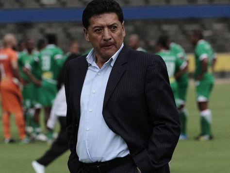 Sixto Vizuete, entrenador ecuatoriano que dirigió a la selección de su país. Foto: www.metroecuador.com.ec