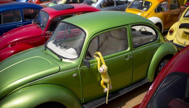 Volkswagen dice que dejarÃ¡ de fabricar su emblemÃ¡tico Beetle en julio del prÃ³ximo aÃ±o.