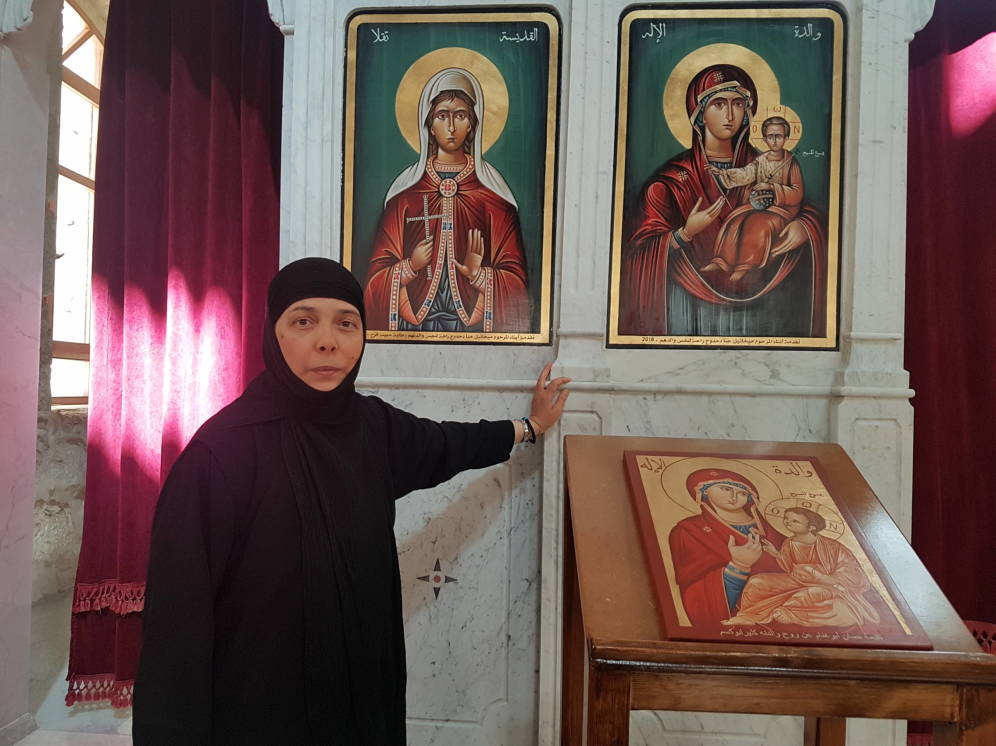 Foto: Una de las monjas capturadas por yihadistas del Frente al-Nusra en el convento de Santa Tecla, en Maalula, Siria. (Foto: Axier A. Izarra)