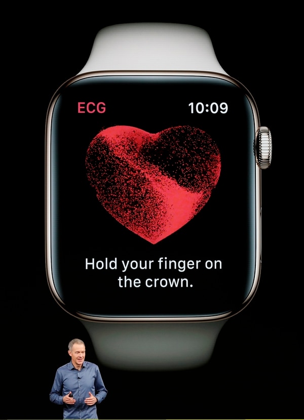 Jeff Williams, jefe de operaciones de Apple, habló de la funcionalidad de monitoreo del corazón con el nuevo Apple Watch (Reuters)