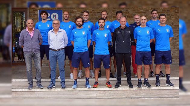 Las leyendas del futbol que acaban de obtener su licencia de Director Técnico Las leyendas del futbol que acaban de obtener su licencia de Director Técnico