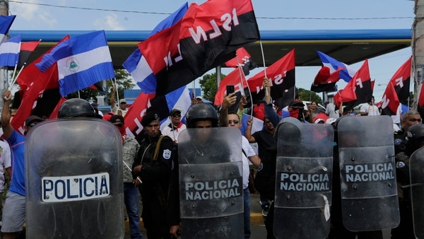 Policía nicaragüense (AFP)