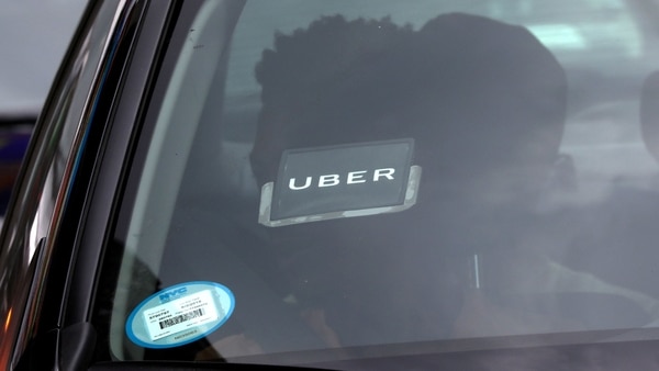 Ese día, el conductor de Uber había pedido un carro prestado para sorprender a su esposa infiel.