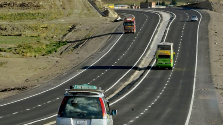 Accidente en la carretera La Paz-Oruro deja un muerto y seis heridos ...