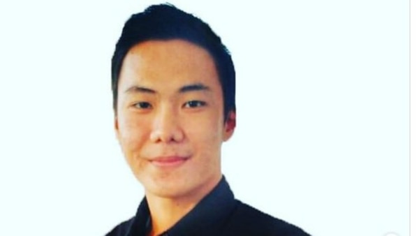 Anthonius Gunawan Agun se negó a abandonar su puesto hasta que el aparato de la compañía indonesia Batik Air despegara (Foto: Twitter @LukwesaBurak)