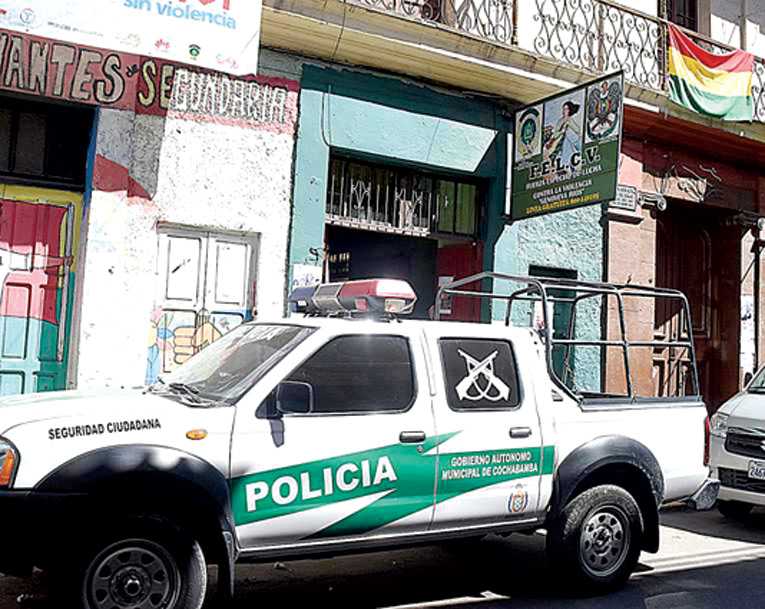 FRONTIS DE LA FELCV EN EL CENTRO DE COCHABAMBA. ARCHIVO