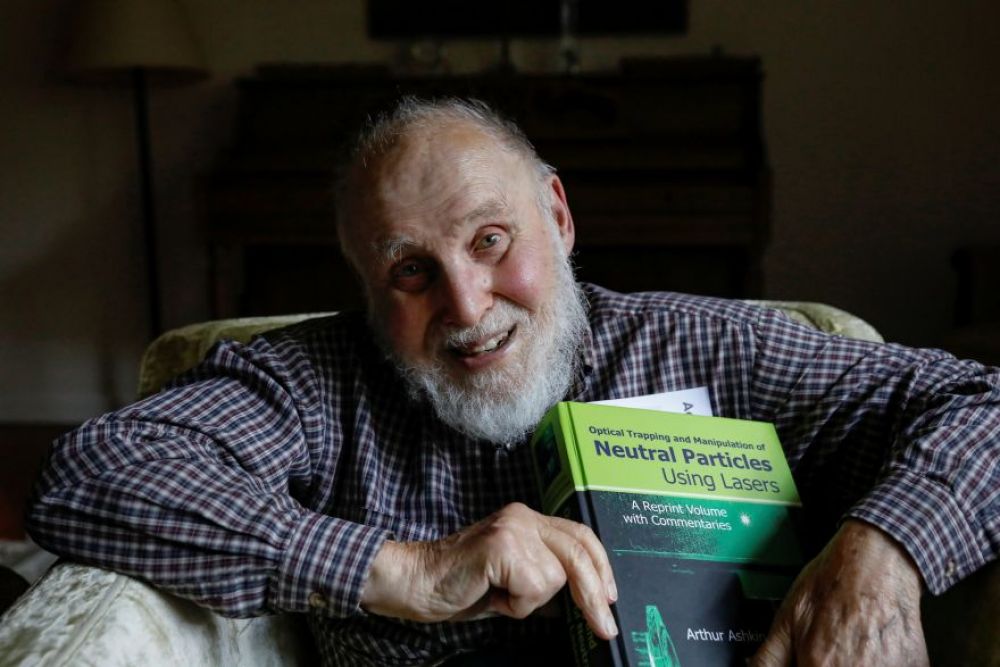 Arthur Ashkin.