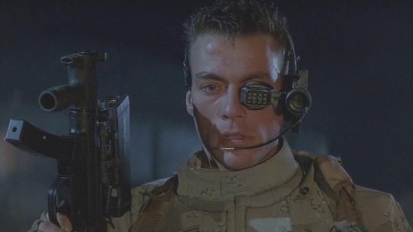 El actor Jean-Claude Van Damme en la película “Soldado Universal”, sobre un grupo de “superhumanos” convertidos en armas de guerra
