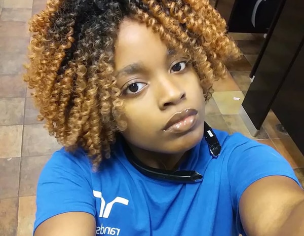 Veronica Jones, madre de la bebé apuñalada y quemada (Foto: Facebook)