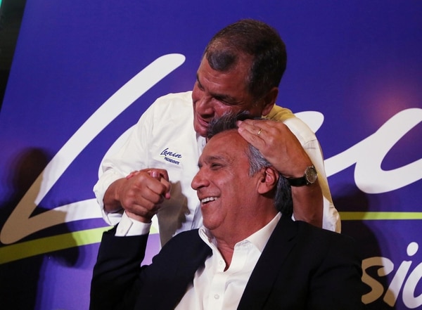 Lenin Moreno alcanzó la presidencia con todo el respaldo de Correa, pero luego comenzó un duro enfrentamiento (Reuters)