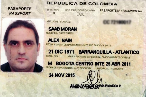 El empresario de origen barranquillero, Alex Saad, tiene doble nacionalidad colombo-venezolana, y residencias en Bogotá, Barranquilla y Caracas.